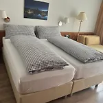 Adonis Hotel
