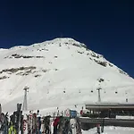 Hotel Adonis 3*