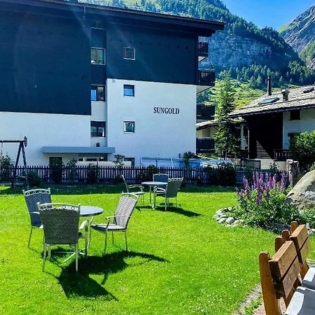 Hotel Adonis 3*
