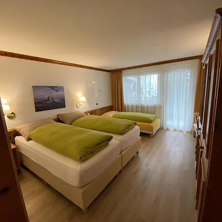 Hotel Adonis 3*