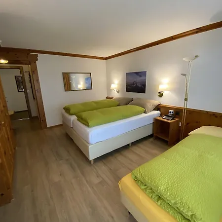 Hotel Adonis 3*