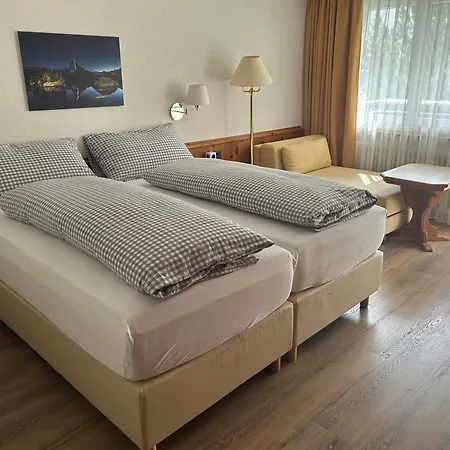 Hotel Adonis 3*