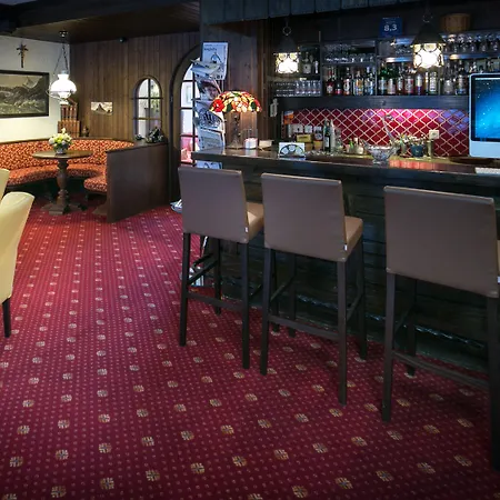 酒店 阿多尼斯酒店 3*