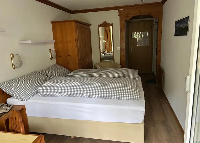 アドニス ツェルマット