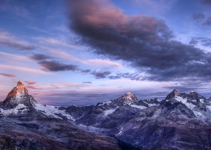 アドニス 3* ツェルマット