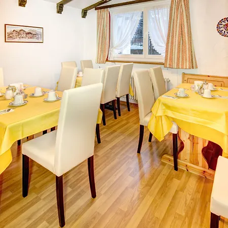 Szálloda Adonis 3*